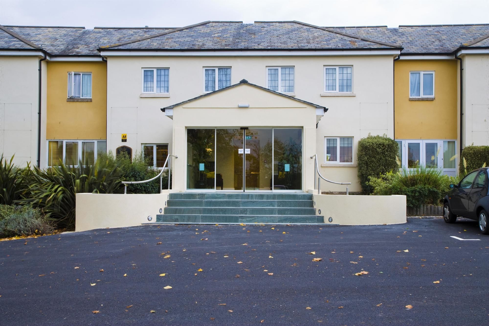 Mercure Newbury West Grange Hotel Thatcham Kültér fotó